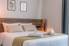Brand new Suites in City Center